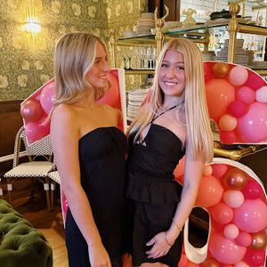 Meet your Posher, Olivia